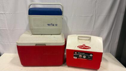 Gott Tote 12 Cooler, Coleman 28qt, and Igloo Playmate Elite 30qt Hard-Sided Coolers