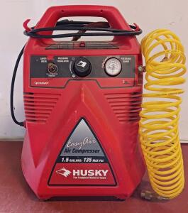 Husky Easy Air 1.5 Gallon, 135 PSI Portable Electric Air Compressor Kit, Serial 236504254C