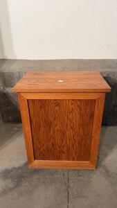 Oak Blanket Chest with Hinged Lid, 24"x17"x24", Medium Brown Finish, Solid Wood