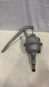 WADE Rain 9-90-1 Manual Rotary Barrel Pump, USA-Made, Cast Metal Construction