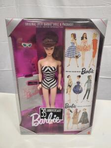 Mattel 35th Anniversary Barbie 11782, 1993 Original 1959 Reproduction w/ Box & Accessories