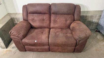 Brown Power Reclining Loveseat Sofa, Dual USB, Microfiber, Pillow Arms, 2-Seater