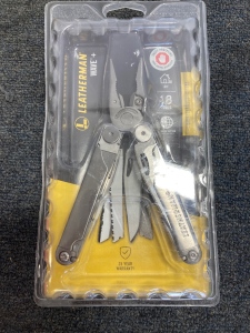 Leatherman Wave + New In Box