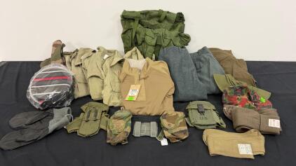 US Military Surplus Size Medium Lot&mdash;US/Euro Gear, Pouches, Canteens, Clothing, Hats, Gloves, Socks