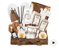 House Warming Kitchen Gift Set And Bath And Body Gift Set - 2