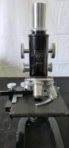 Vintage Bausch & Lomb Microscope With Case (Latch On Inside) (Case Handle Missing)