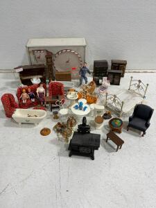 Large 1:12 Dollhouse Miniature Furniture Lot &ndash; Porcelain Bathtub, Santa's Magic Key, Vintage Sofa Set, Accessories