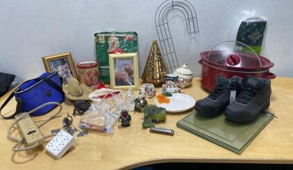 Bulk Lot: Crockpot (Powers On ), New Field & Stream Boots Size 8 , Holiday Decor, Cookware, Power Strips, Art