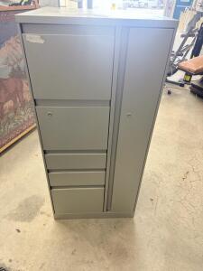 Steelcase Metal Storage Cabinet, 4 Locking Drawers & Locker, 49"x24"x18", Organizer Tray