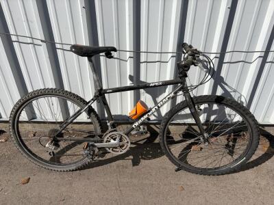 Diamond Back Apex Mountain Bike, Tange CR-MO Steel, 26" Wheels, Shimano Thumb Shifters, Black. needs air/new tires