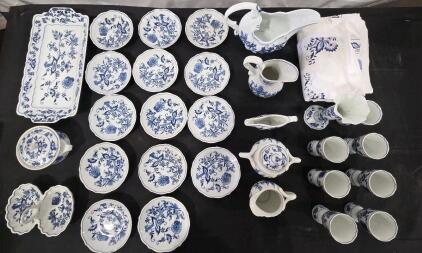 BLUE DANUBE REG.PAT.OFF FINE CHINA DRINK SET (31 PIECES WITH TABLE CLOTHS)