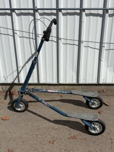 Trikke T78 Air Blue 3-Wheel Carving Scooter, 8&rdquo; Pneumatic Tires, Foldable, Adjustable Handlebar