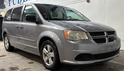 2013 DODGE CARAVAN - 133K MILES!