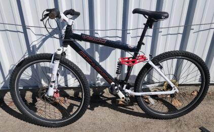 (Black) 29" Genesis V2100 Dual Suspension Bike