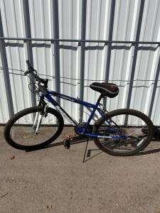 Roadmaster MT Sport SX 26" 18-Speed Mountain Bike, Steel Frame, Front Suspension, Blue