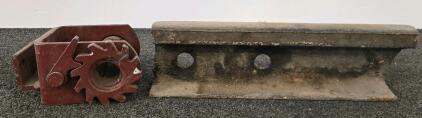 Railroad Track Section with Gear-Adjust Pipe Support, Steel, 12" Rail, 2 Bolt Holes