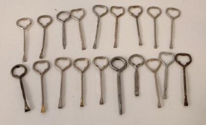 Lot of 18 Vintage Metal Church Key Bottle Openers &ndash; Advertising Promos 1940s-1960s, Steel USA