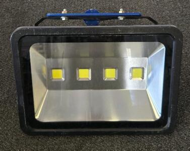 200W LED Flood Light, 20,000 Lumen, 5000K, Adjustable Mount, 3-Prong Plug, IP65, Aluminum Housing