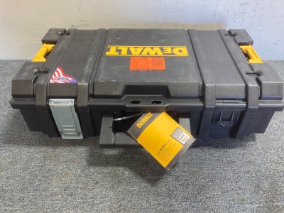 Dewalt DS130 Tool Storage Box