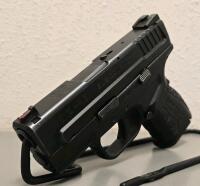 Springfield Armory XD-40 Mod.2 Sub-Compact .40 S&W, Grip Zone, Serial GM111782, Fiber Optic Sight - 5