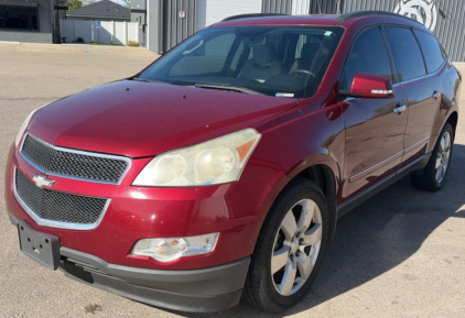 2011 CHEVROLET TRAVERSE - BACKUP CAMERA!
