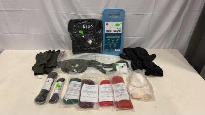 Military Surplus Cold Weather Gear Lot: Gloves, Mittens, MED Bag, Paracord, Mask, Foam Pad, NSN 8415-01-006-3468