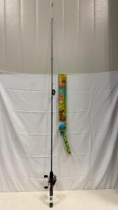 Shakespeare 6'0" Medium Spincast Combo USCA602M & Zebco Scooby-Doo! Floating Kids Fishing Rod