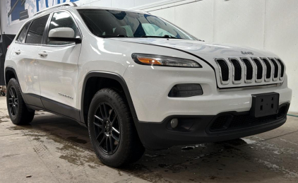2016 JEEP CHEROKEE - 4X4!
