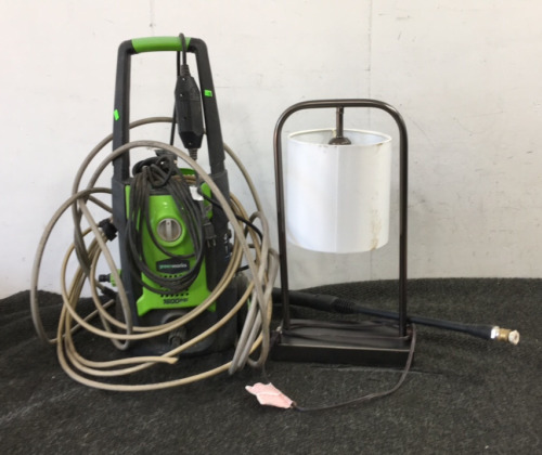 Greenworks 1600 PSI Pressure Washer, Lamp