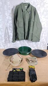 (1) Voodoo Tactical M4/M16 Tripple Open Top Mag Pouch, (1) Pair Of Voodoo Tactical Liberator Shooters Gloves, (1) Cammo Hot Weather Hat, Size-7, (1) Marines Cammo Cap, Size-7-1/8, (2) 14" Gold Pans, (1) 13" x 1/4" Mesh Sifting Pan & (1) Mil-Spec Plus BDU