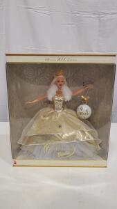 Mattel Celebration Barbie Special 2000 Edition, Holiday Collector Doll HBY08, NRFB, Ornament, Gold Gown