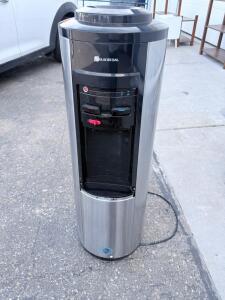 Glacier Bay Hot & Cold Water Cooler Dispenser, Freestanding, 3 or 5 Gallon, Stainless Steel