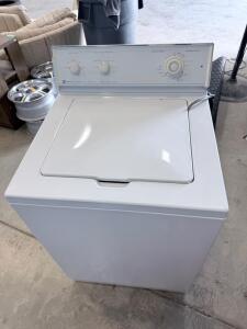 Maytag Dependable Care Heavy Duty Top-Load Washer, 3.2 cu ft, 8 Cycles, 2 Speed, Super Capacity