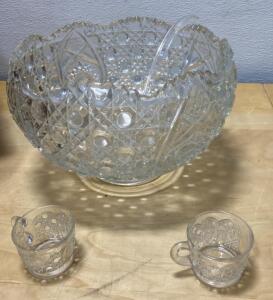 Vintage Clear Pressed Glass Punch Bowl Set with 12 Cups, Ladle, and Original Box, 14 Pieces