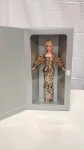 Christian Dior Barbie Doll Limited Edition 1995 Mattel Boxed Haute Couture Gold Beaded Gown