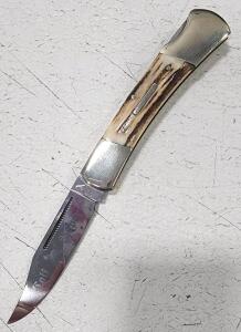 (1) Bulldog Brand Stag Antler Pocket Knife
