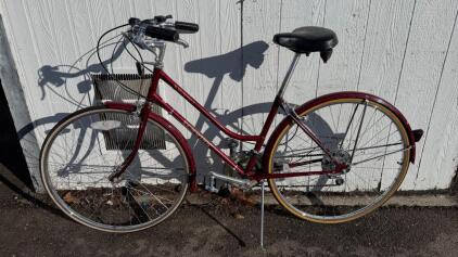 700c Schwinn World Tourist Bike (Dark Red)