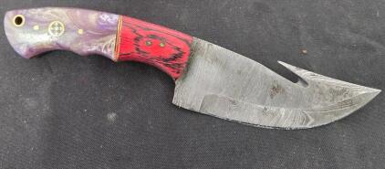 Damascus 4" Skinner Fixed Blade Knife with Purple Composite & Red Wooden Handle Please inspect in person