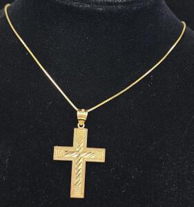 (1) Gold Plated 925 Sterling Silver Cross Pendant Necklace