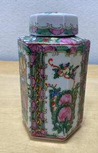 Japanese Porcelain Ware Rose Medallion Hexagonal Tea Caddy, Decorated in Hong Kong, Lid, 5.5"