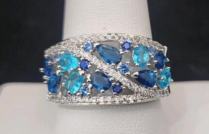 (1) Size 10 Blue Sapphire And Aquamarine Ring