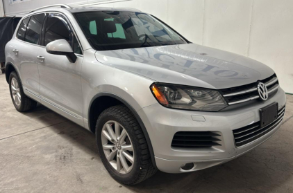 2014 VOLKSWAGEN TOUAREG - 115K MILES!