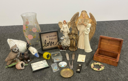 Assorted Angel Figurines, Decorative Glass Vase, Plaques, Pins, Collectibles, 17+ Pieces