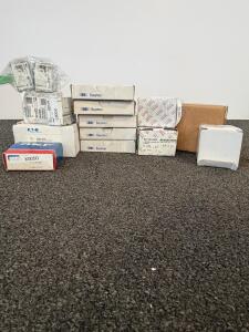 Industrial Component Lot: Eaton HRGCC3S, Bosch Rexroth R021M10693, Baumer Sensors, SKF PFT25RM