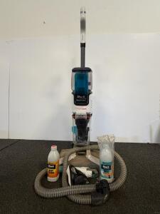 Shark CarpetXpert StainStriker CX431 Carpet Cleaner With Hose & Attachments And Cleaning Solutions