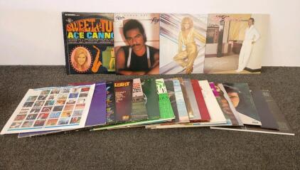 20 Album Vinyl LP Lot: Pop, Rock, Country &ndash; Artists Incl. Tommy Roe, Engelbert, Mathis, Quincy