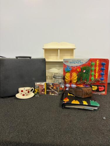 Large Pok&eacute;mon TCG Card Binder, 350+ Cards, Holo/EX/GX Mix, Black Zipper Case, English & More