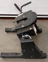 Pro Series 15K Fifth Wheel Hitch with Slider, 15,000 lb Capacity, Rail Mount - 4