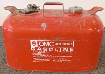 OMC Marine 6-Gallon Steel Gasoline Tank, Mechanical Gauge, 2-Line Connector, Johnson/Evinrude