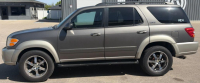 2004 TOYOTA SEQUOIA - BLUETOOTH! - 2
